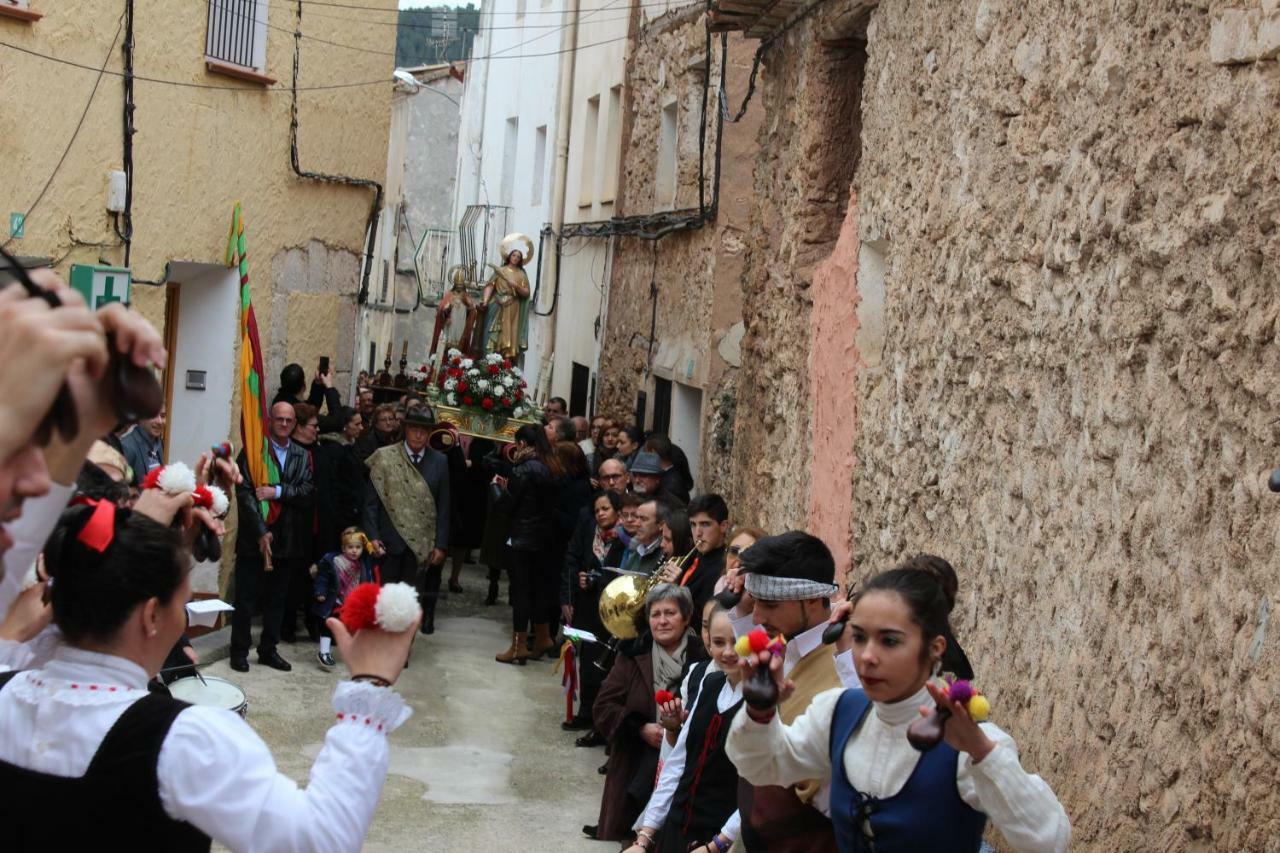 Posada Manolon Santa Cruz de Moya Dış mekan fotoğraf