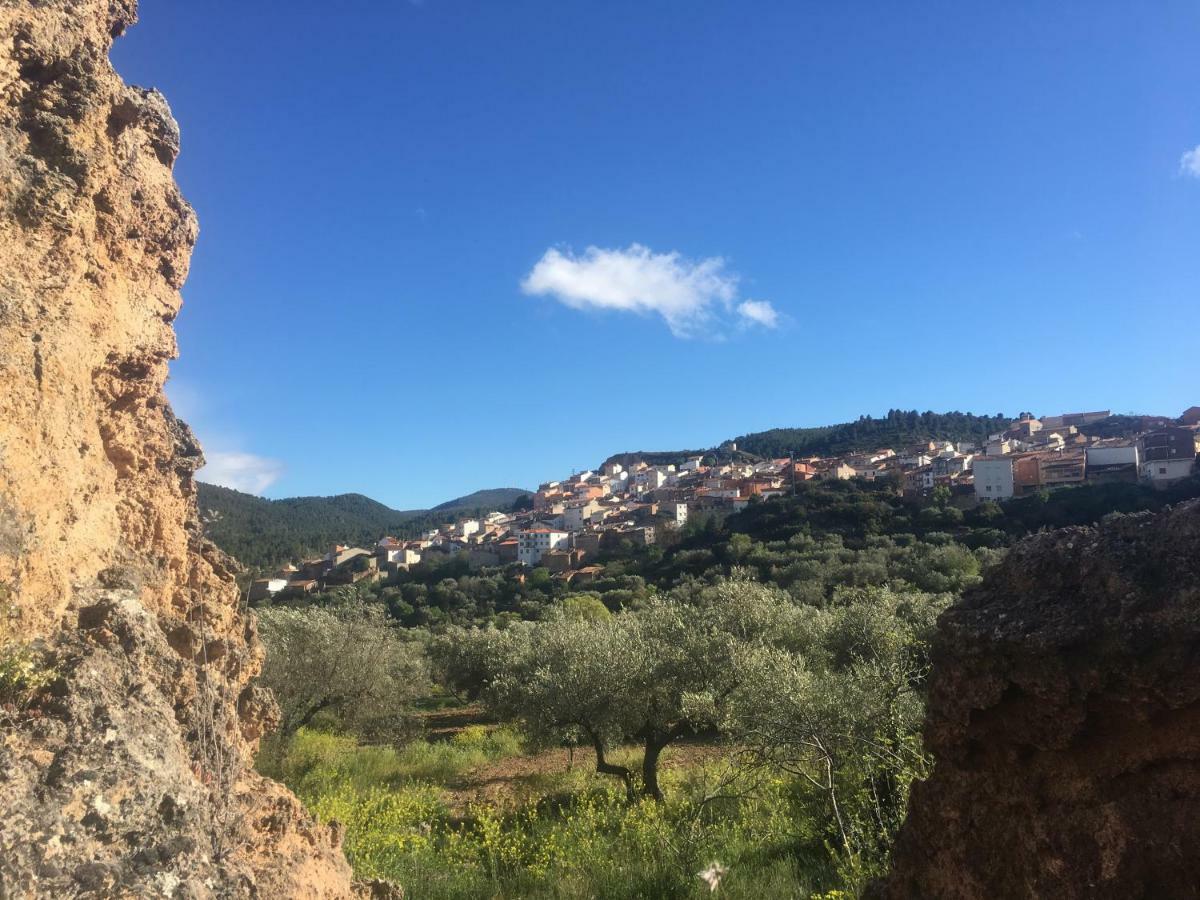Posada Manolon Santa Cruz de Moya Dış mekan fotoğraf